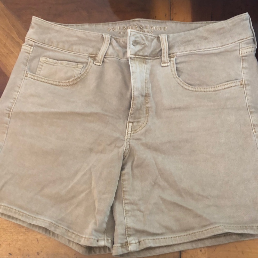 American Eagle tan stretch denim shirt